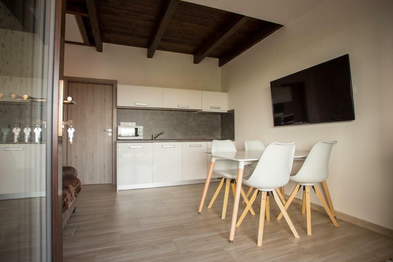 Apartmany Pod Palavou Starovicky Exteriör bild